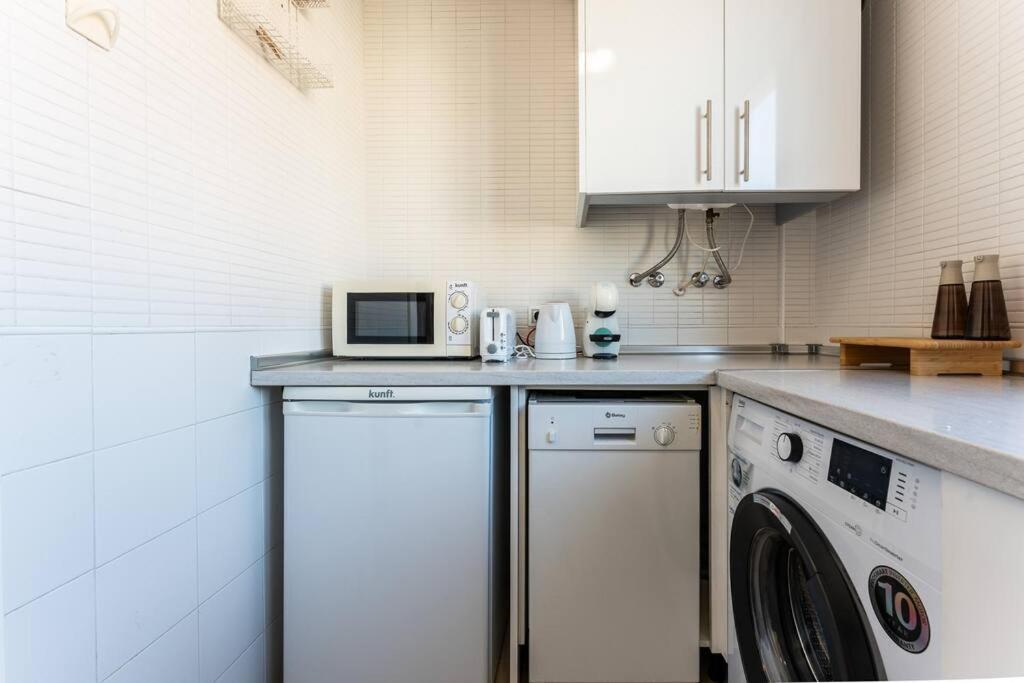 Unique Charming Apartment In The Heart Of Malaga Ngoại thất bức ảnh